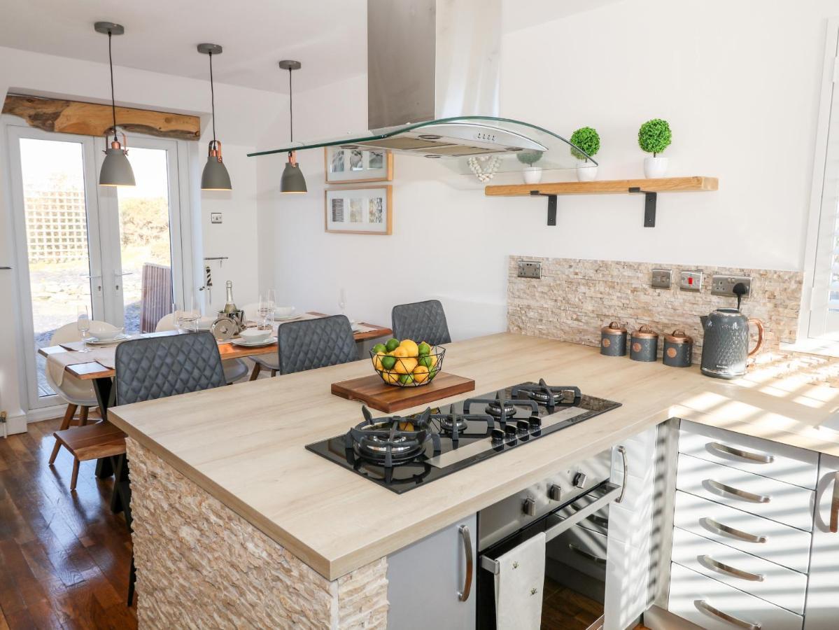Bay View Villa Holyhead Luaran gambar